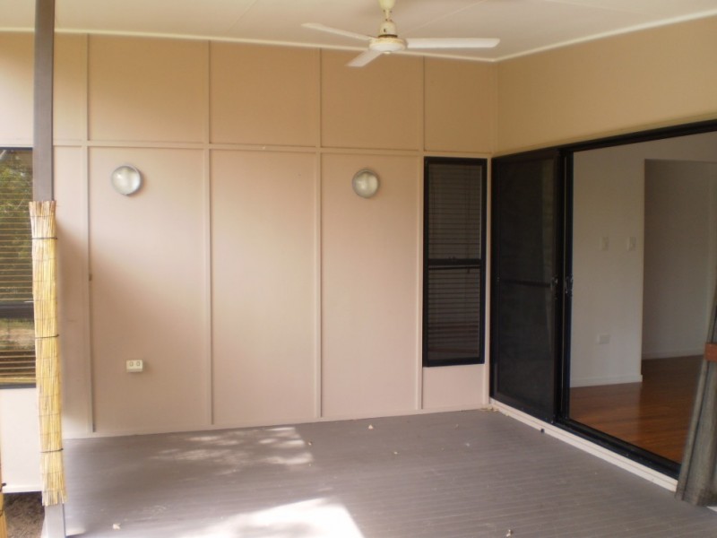 9 Sandals Boulevard HORSESHOE BAY, Magnetic Island QLD 4819