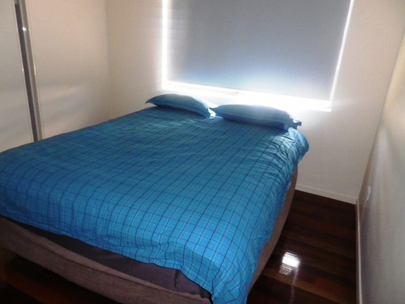 1/19 Crauford Street, West End QLD 4810