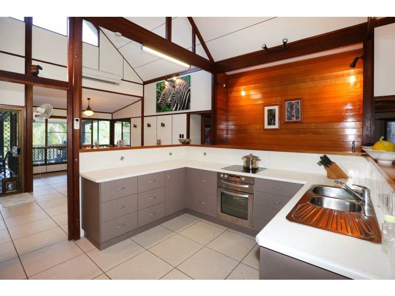 1256 and 1258 Riverway Drive, Kelso QLD 4815