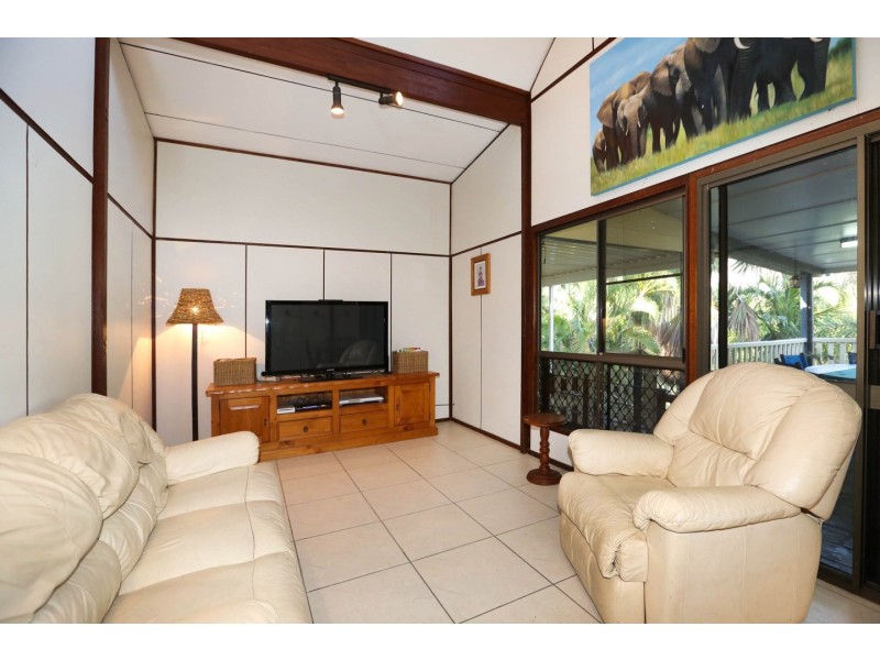 1256 and 1258 Riverway Drive, Kelso QLD 4815