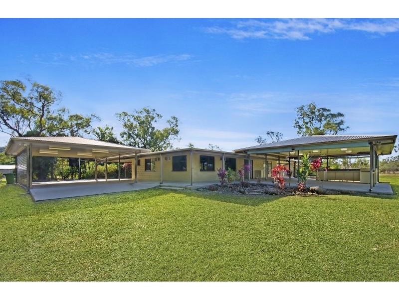 1 Benalla Road, Oak Valley QLD 4811