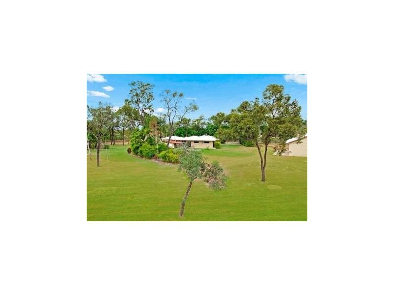 1 Benalla Road, Oak Valley QLD 4811