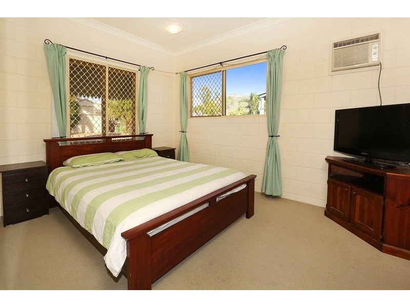 17 La Trobe Close, Douglas QLD 4814