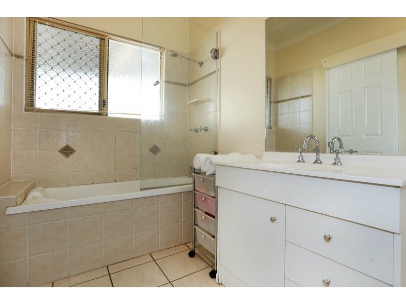 17 La Trobe Close, Douglas QLD 4814