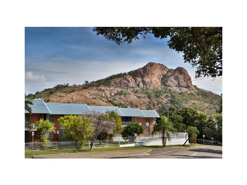 12/2 Victoria Street, Townsville City QLD 4810