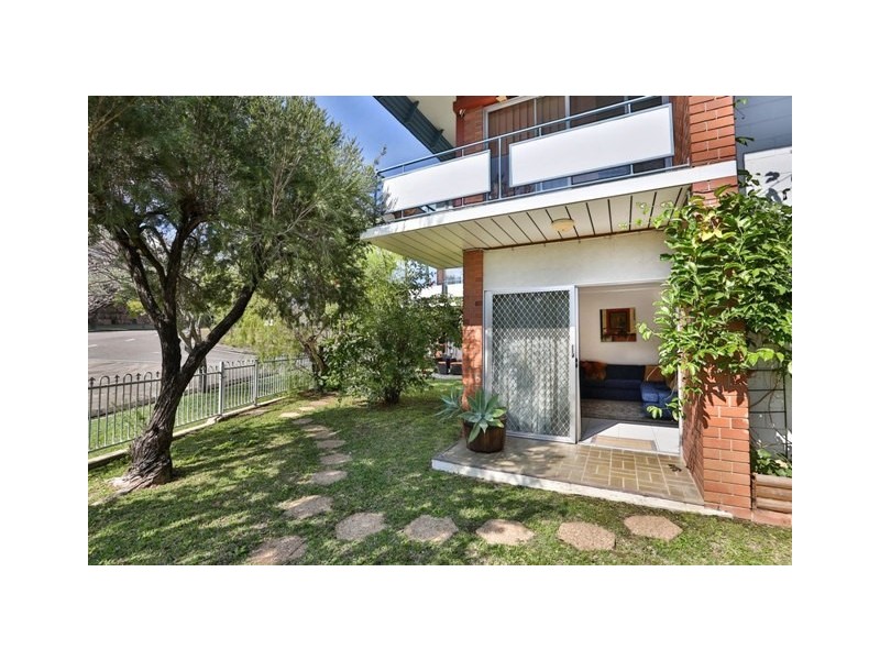 12/2 Victoria Street, Townsville City QLD 4810