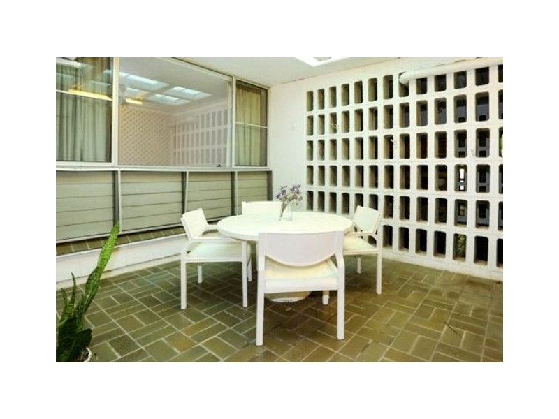 12/2 Victoria Street, Townsville City QLD 4810