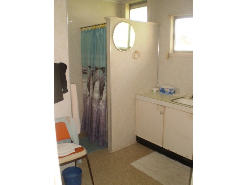 25 Barbarra Street PICNIC BAY, Magnetic Island QLD 4819