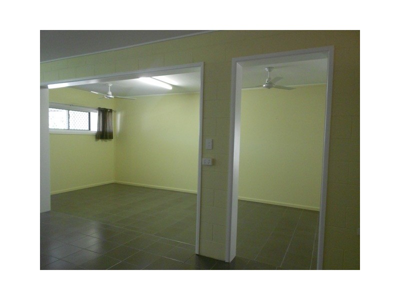 6 Lumeah St, Cranbrook QLD 4814