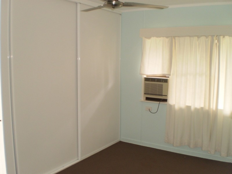 51 Barbarra Street PICNIC BAY, Magnetic Island QLD 4819