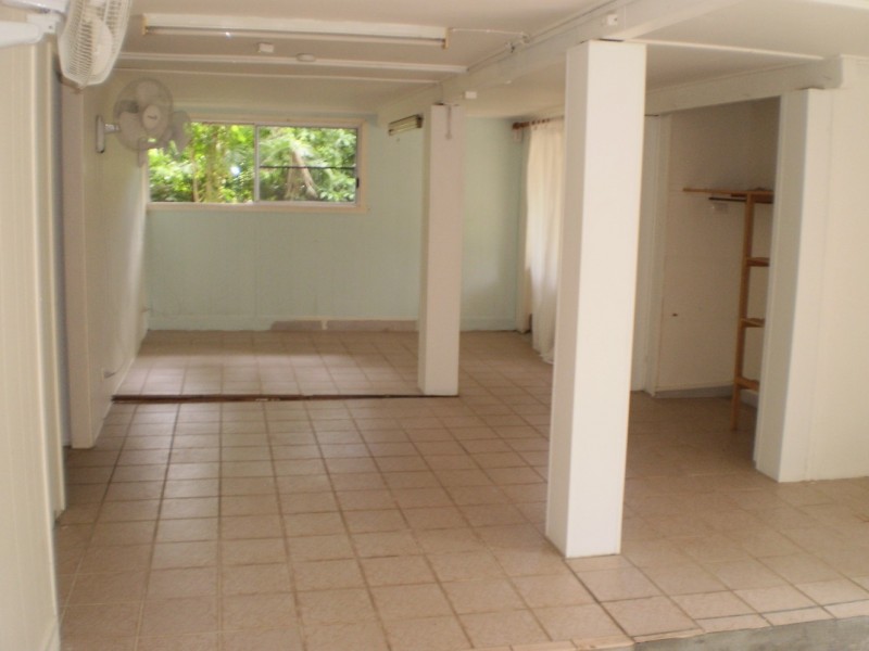 51 Barbarra Street PICNIC BAY, Magnetic Island QLD 4819