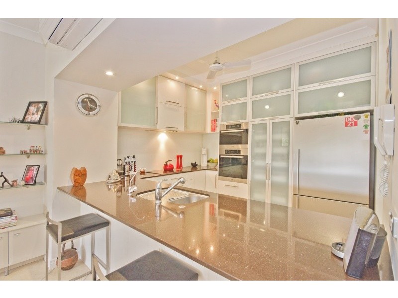 5/92-94 Mitchell Street, North Ward QLD 4810