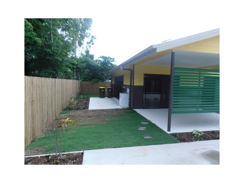 2/67 Charlotte Street, Aitkenvale QLD 4814