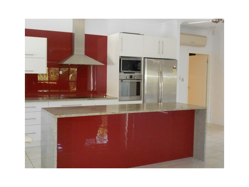 1 Teak Street, Douglas QLD 4814