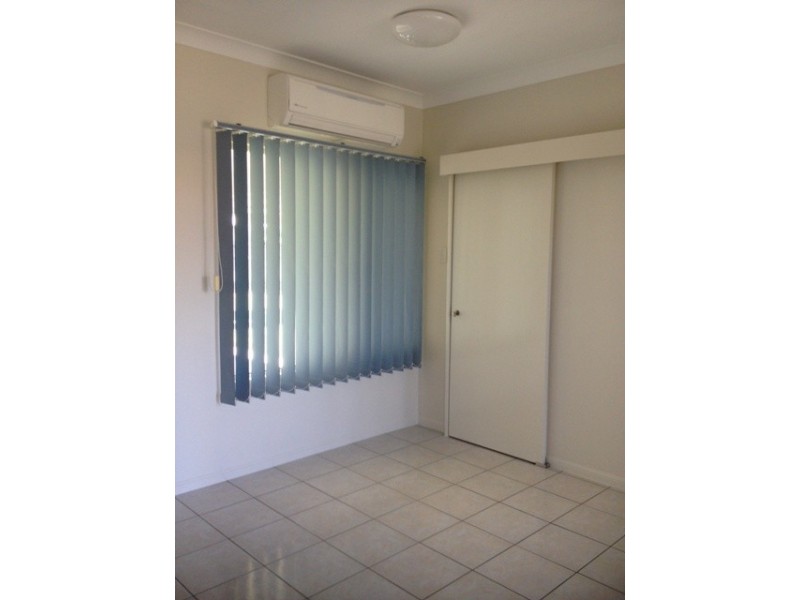 84 Phoenix Pde, Kirwan QLD 4817