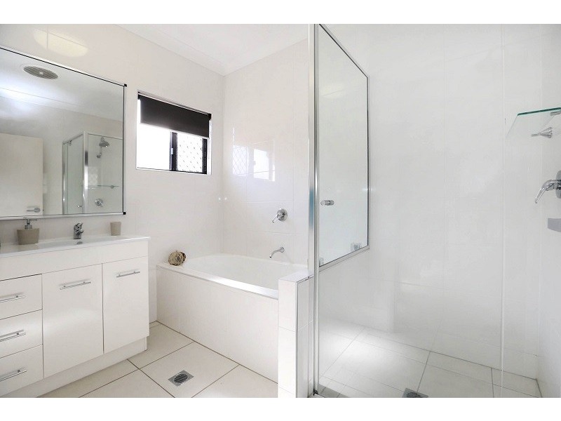 62 Twinview Terrace, Idalia QLD 4811