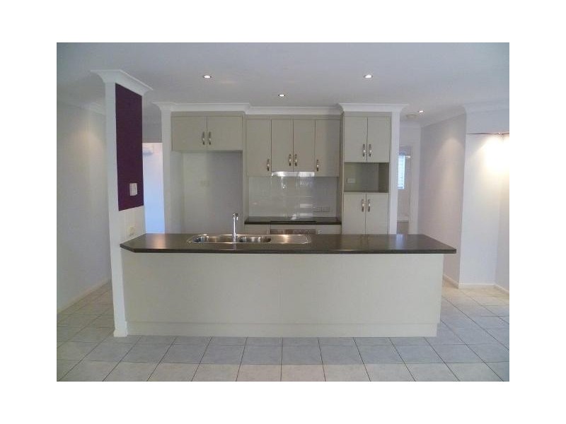 14 Kosciusko Way, Mount Louisa QLD 4814