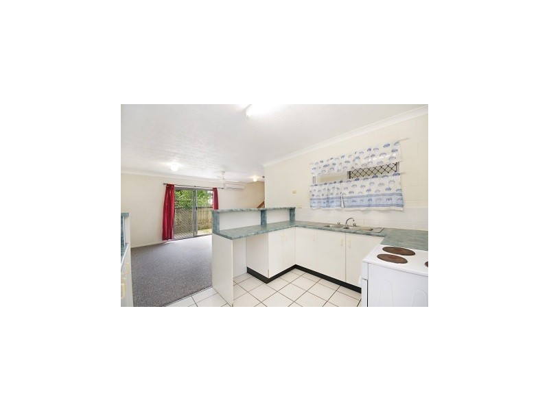 3/20 Carr Street, Hermit Park QLD 4812