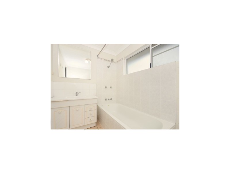 3/20 Carr Street, Hermit Park QLD 4812