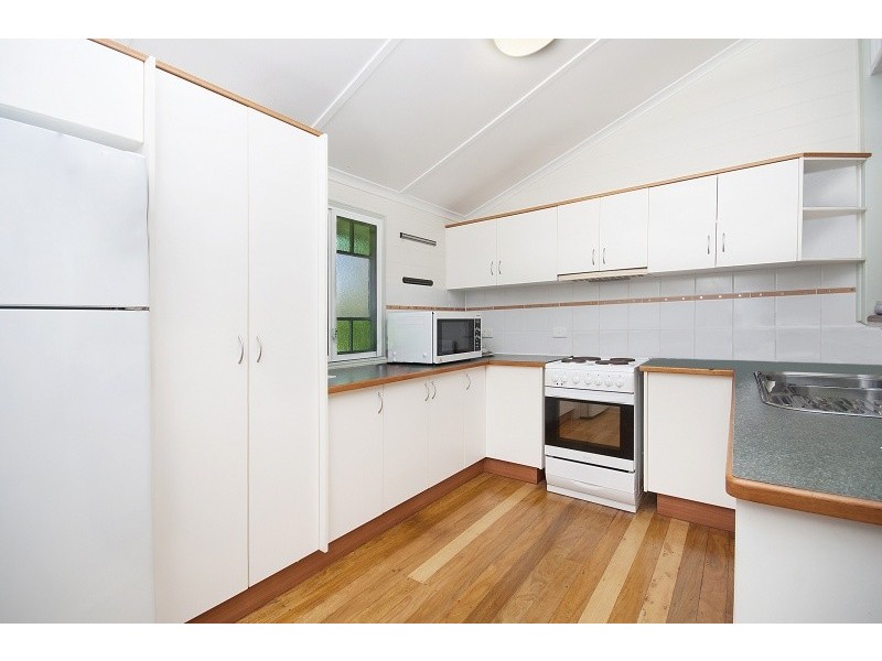 21 Mason Street, Currajong QLD 4812