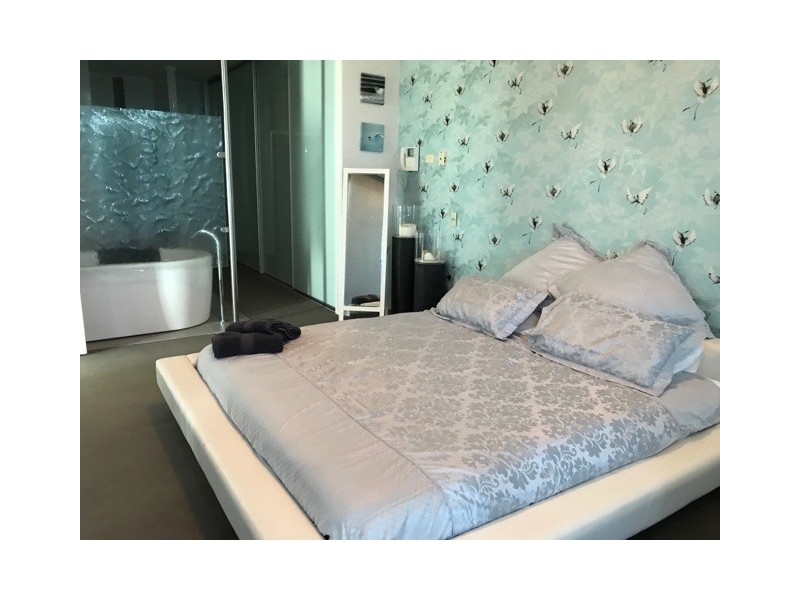 210/72-74 THE STRAND, North Ward QLD 4810