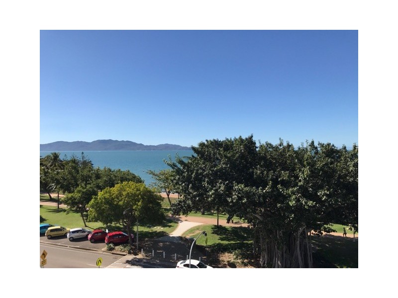 210/72-74 THE STRAND, North Ward QLD 4810