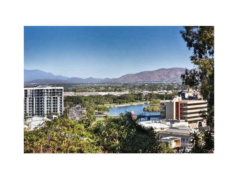 3/23 Willmett Street, Townsville City QLD 4810
