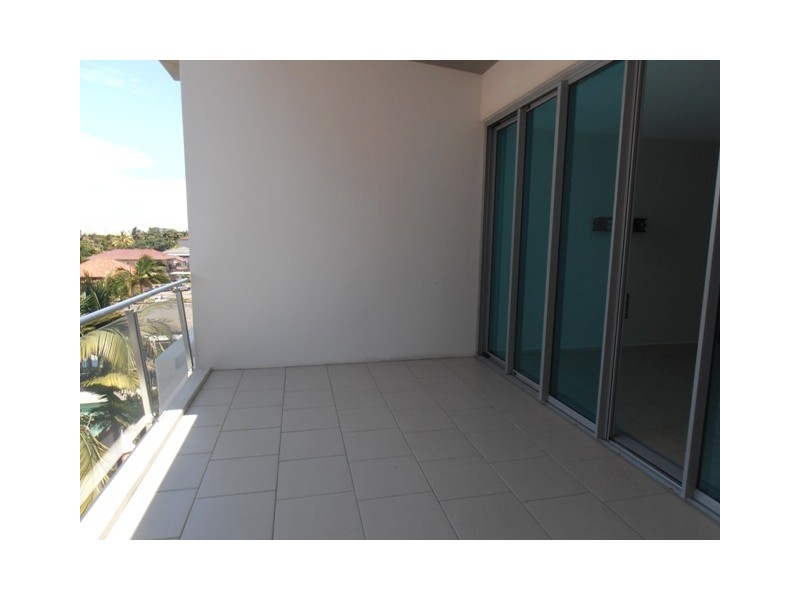 323/72-74 The Strand, North Ward QLD 4810