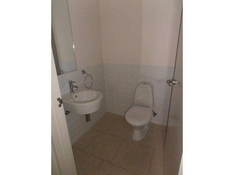 323/72-74 The Strand, North Ward QLD 4810