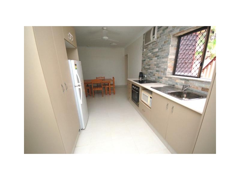 1-4/49 Picnic St Picnic Bay, Magnetic Island QLD 4819
