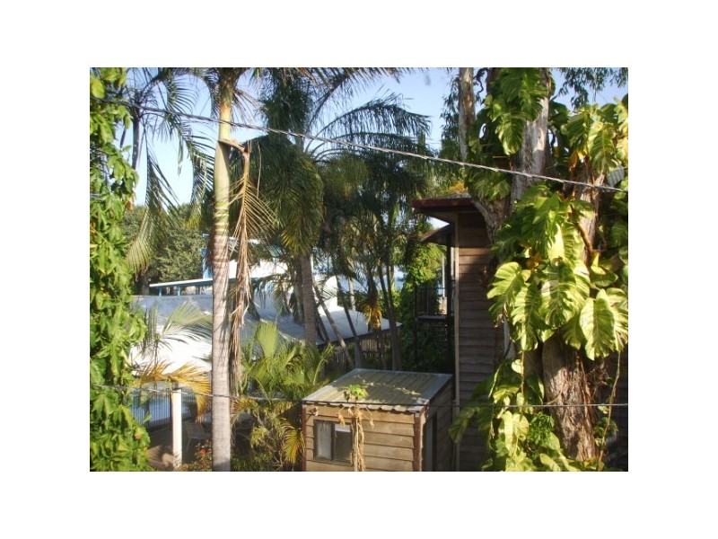 1-4/49 Picnic St Picnic Bay, Magnetic Island QLD 4819