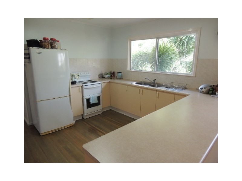13 Hurst Street,, Picnic Bay QLD 4819
