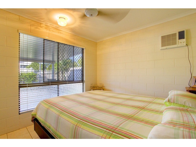 1/17 Hopkins Street, Currajong QLD 4812