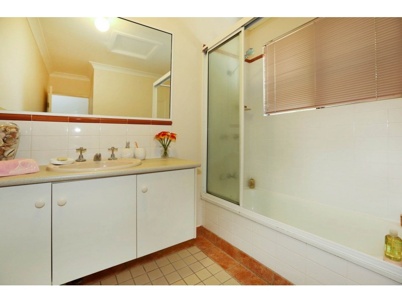 2 / 32 Murray Street, North Ward QLD 4810