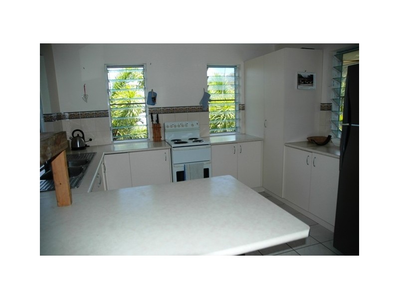21 Somerset Street,, Horseshoe Bay QLD 4819