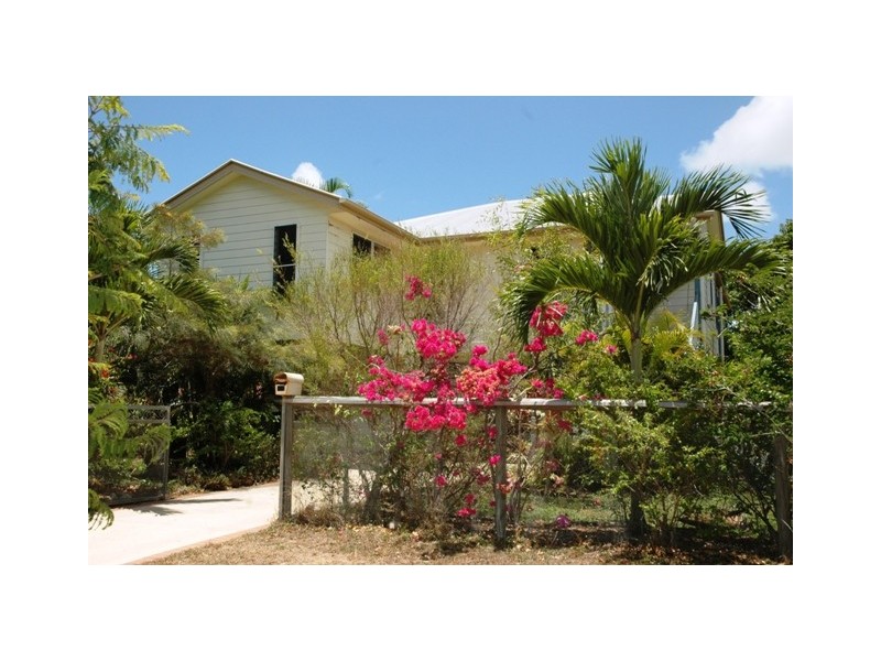 21 Somerset Street,, Horseshoe Bay QLD 4819