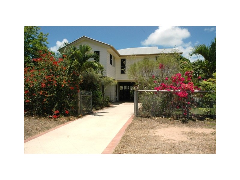 21 Somerset Street,, Horseshoe Bay QLD 4819