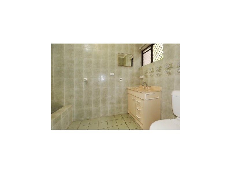 4/118 Cook St, North Ward QLD 4810