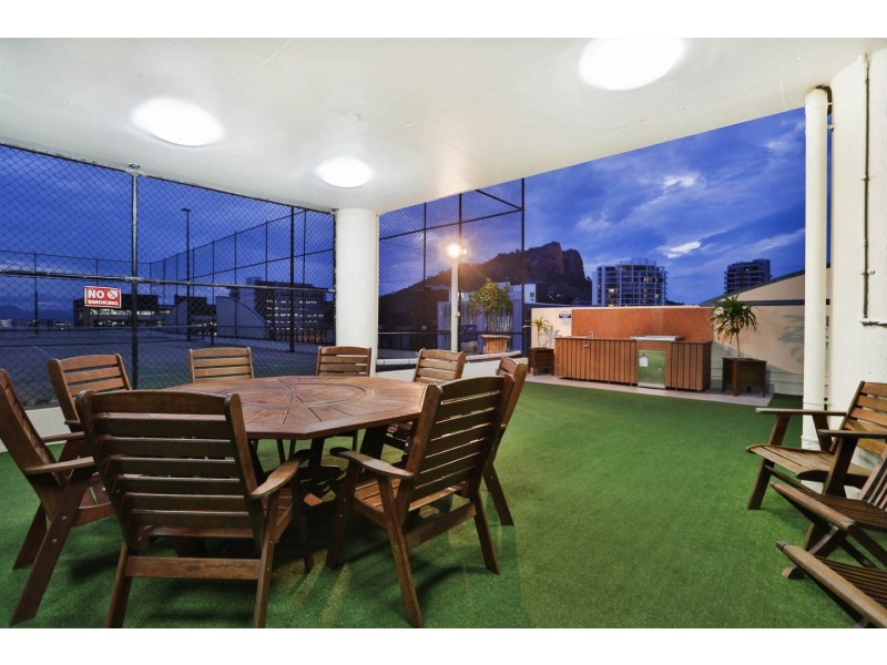 22/86-124 Ogden Street, Townsville City QLD 4810