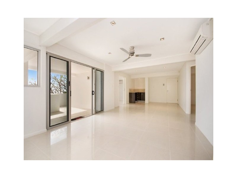1/21 Hillside Crescent, Townsville City QLD 4810