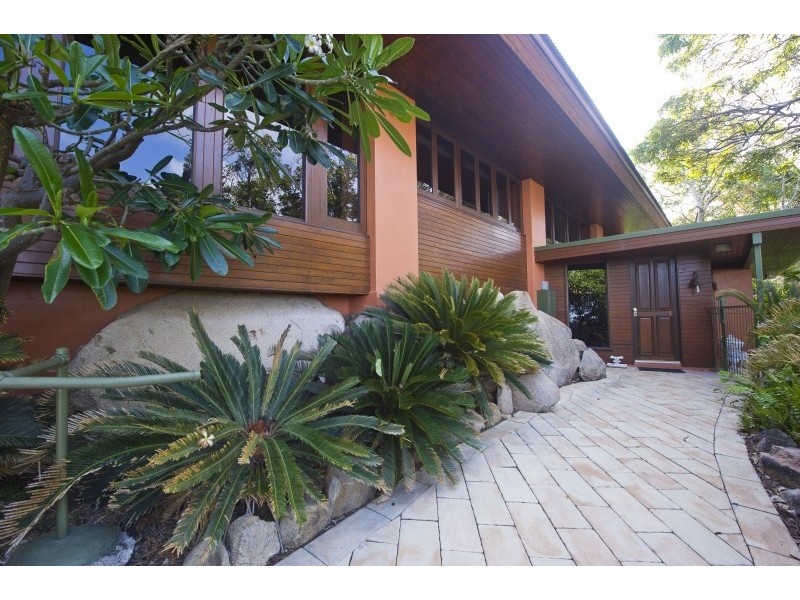 12 Boulder Court, Nelly Bay, Magnetic Island QLD 4819