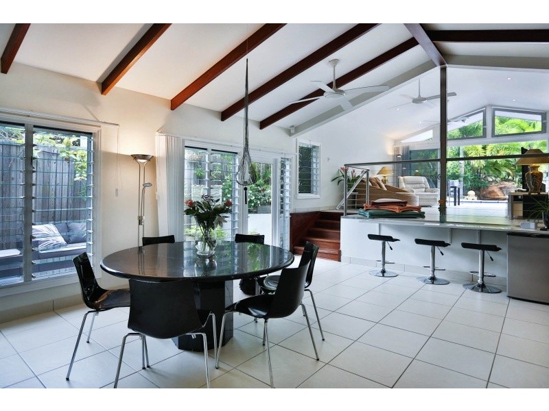 Belgian Gardens QLD 4810