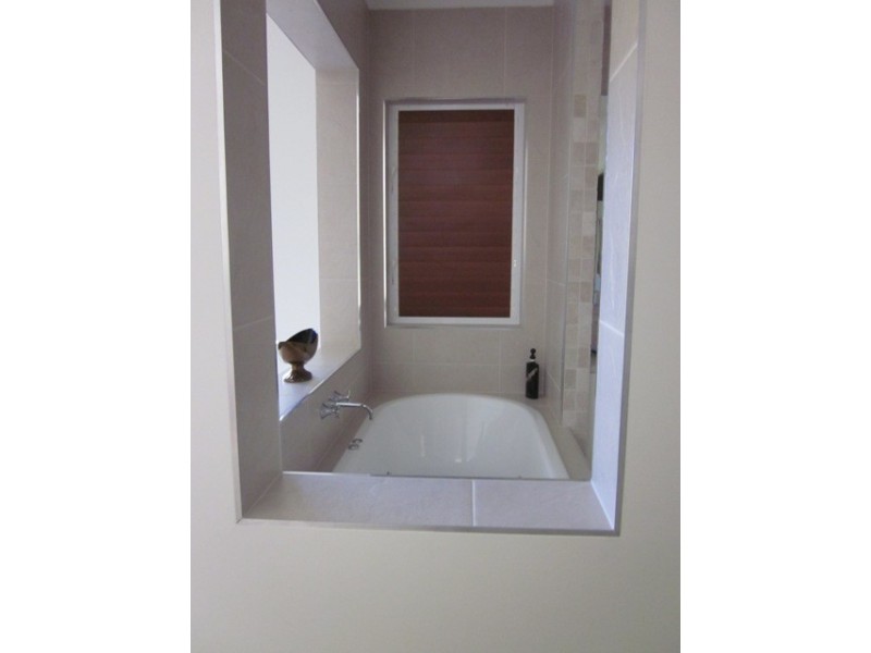 5 Neale Court, Annandale QLD 4814