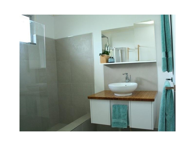 8 Chauncy Crescent, Douglas QLD 4814