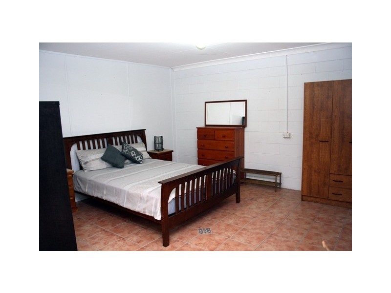 8 Chauncy Crescent, Douglas QLD 4814