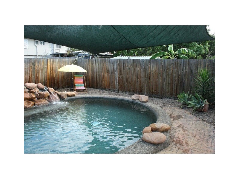 8 Chauncy Crescent, Douglas QLD 4814