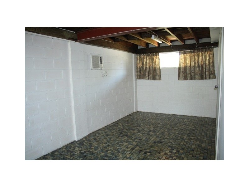 38 Verhoeven Drive, Douglas QLD 4814