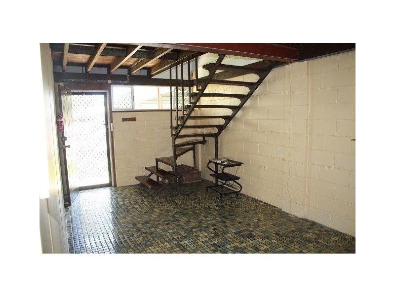 38 Verhoeven Drive, Douglas QLD 4814