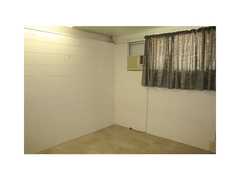 38 Verhoeven Drive, Douglas QLD 4814