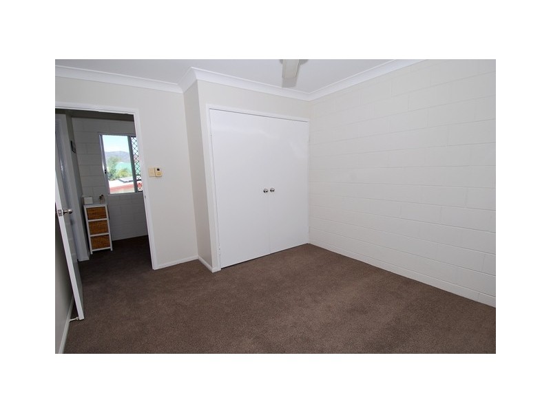 2/46 Grosvenor Street, Pimlico QLD 4812